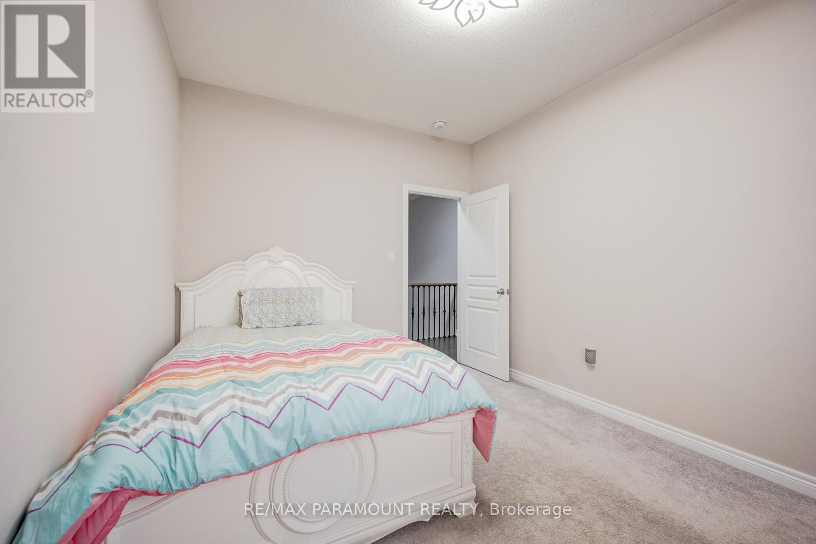 5 Ezra Crescent, Brampton, Ontario  L7A 5A6 - Photo 36 - W12985546