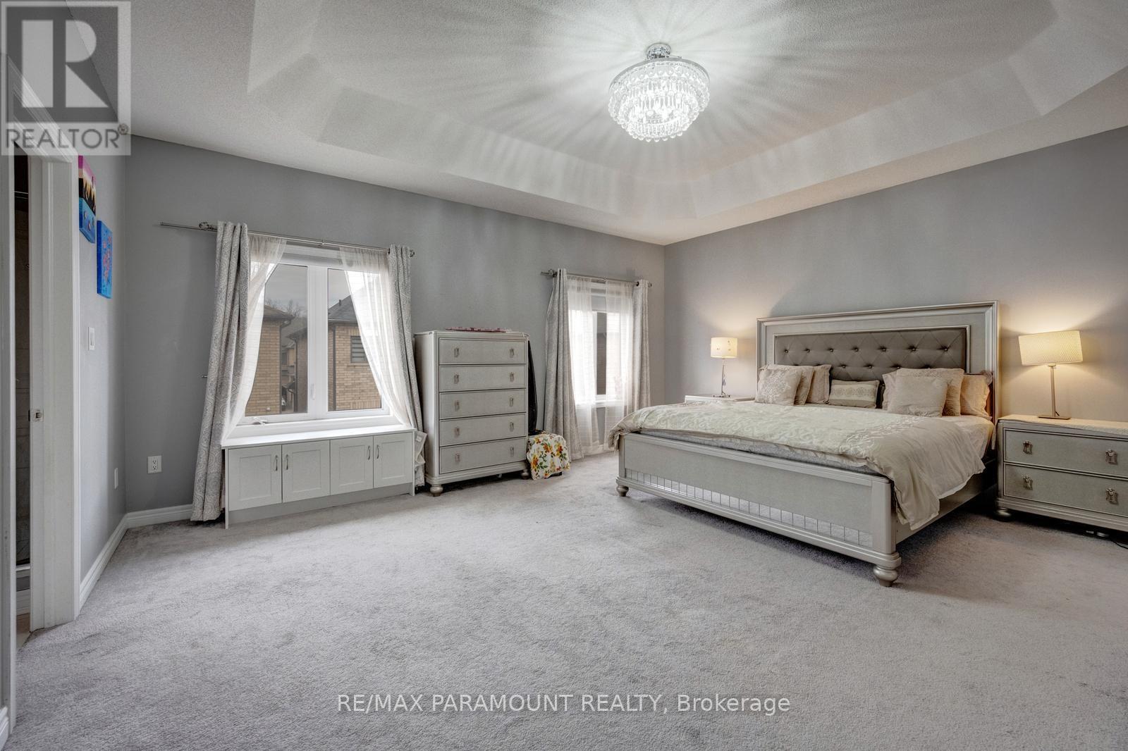 5 Ezra Crescent, Brampton, Ontario  L7A 5A6 - Photo 39 - W12985546