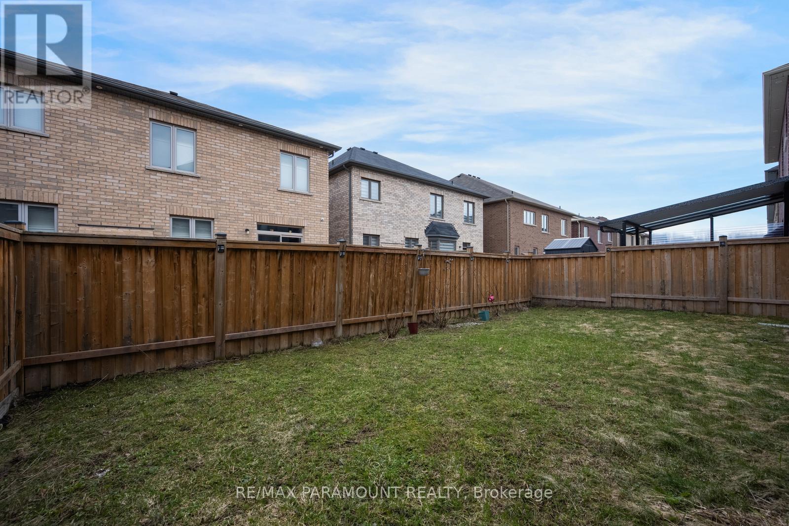 5 Ezra Crescent, Brampton, Ontario  L7A 5A6 - Photo 49 - W12985546