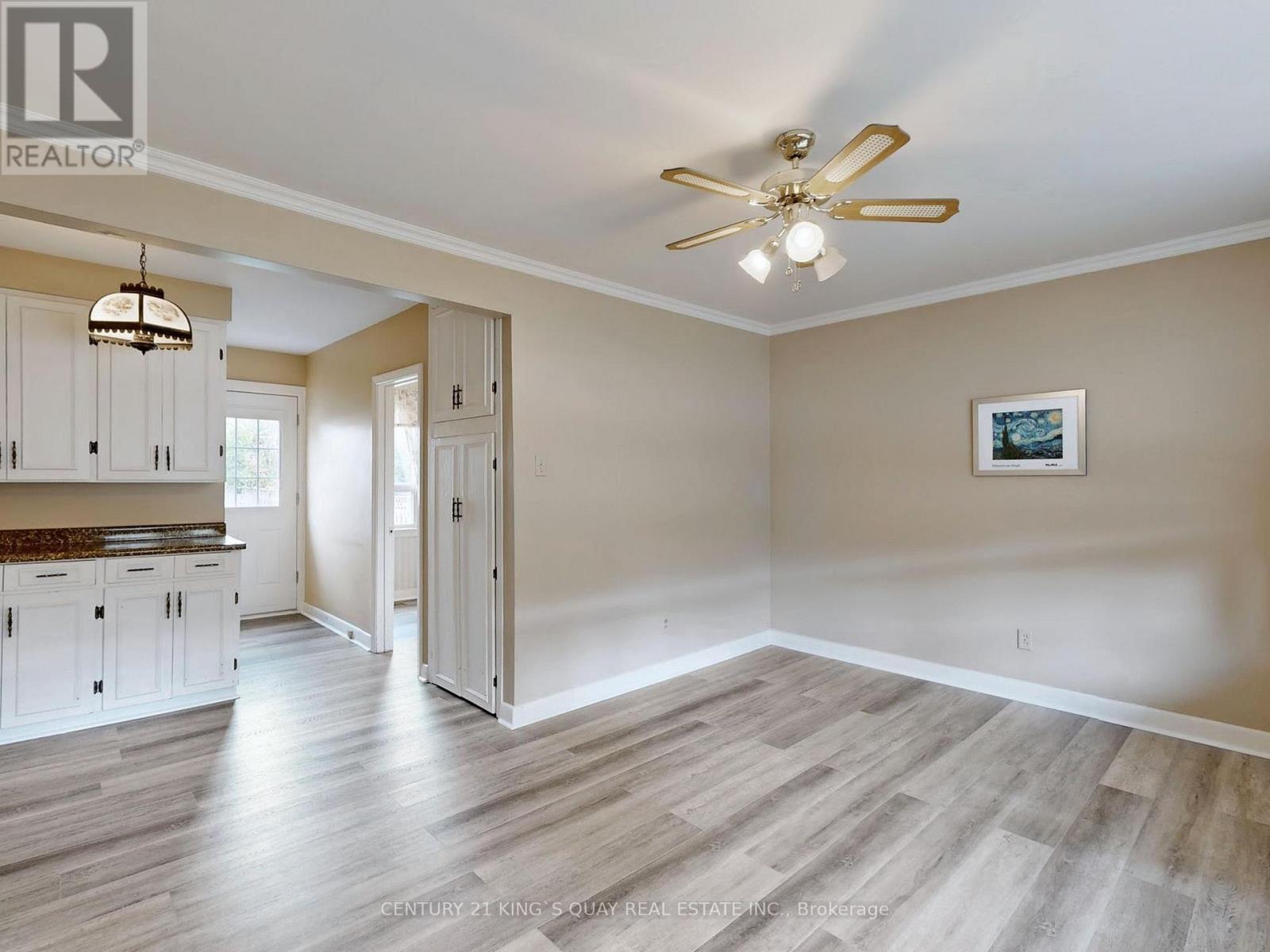 60 Northwood Drive, Toronto, Ontario  M2M 2K1 - Photo 13 - C12983340