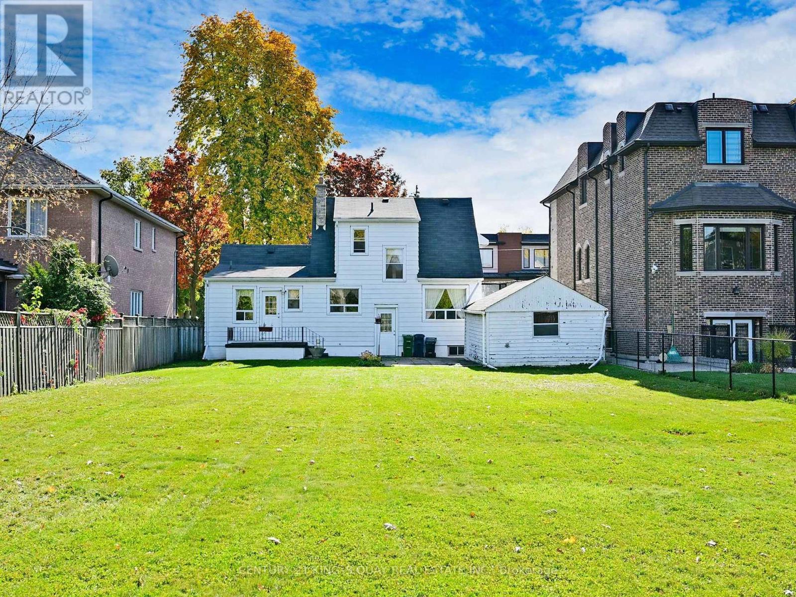 60 Northwood Drive, Toronto, Ontario  M2M 2K1 - Photo 27 - C12983340