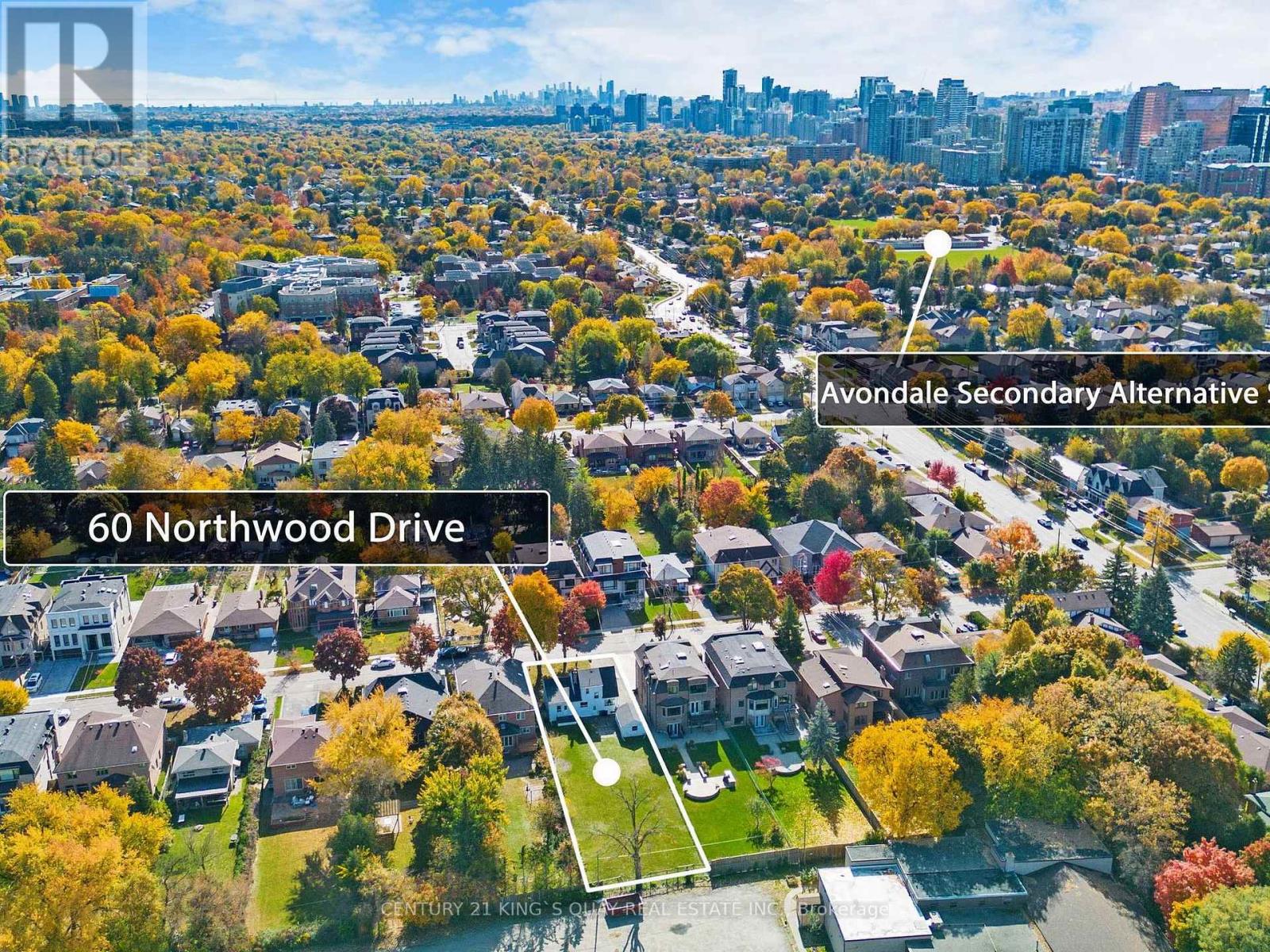 60 Northwood Drive, Toronto, Ontario  M2M 2K1 - Photo 37 - C12983340