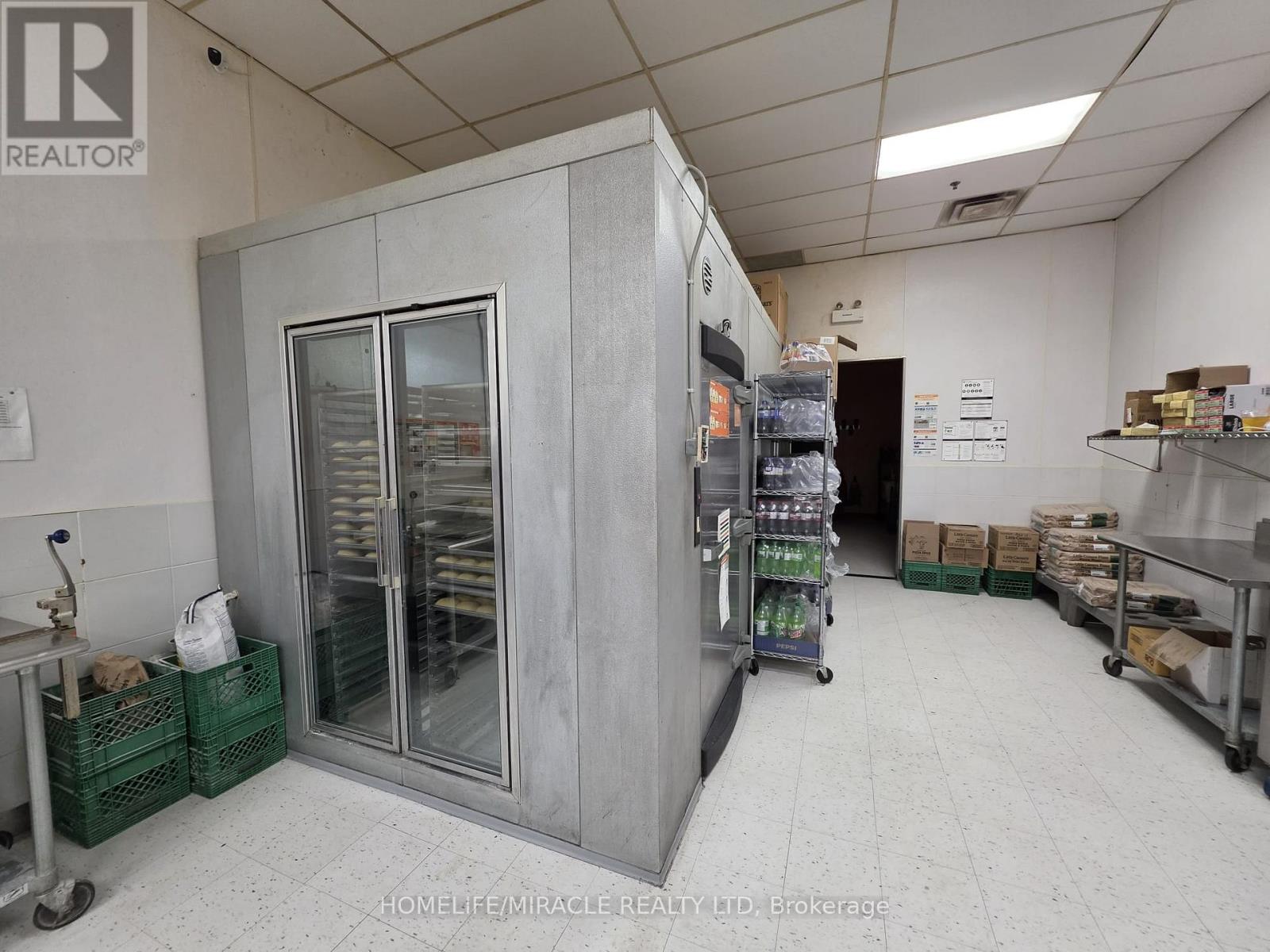 #6b - 120 Thames Street N, Ingersoll, Ontario  N5C 4B1 - Photo 8 - X12985404