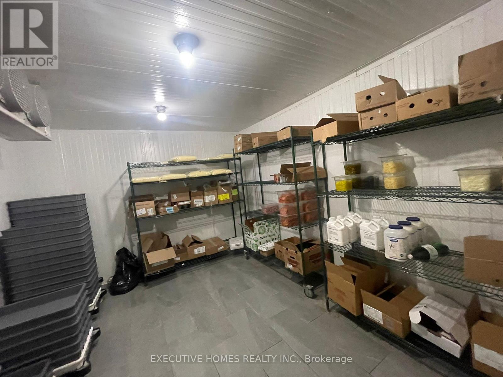 1060 Ontario Street, Stratford, Ontario  N5A 6Z3 - Photo 14 - X12985422