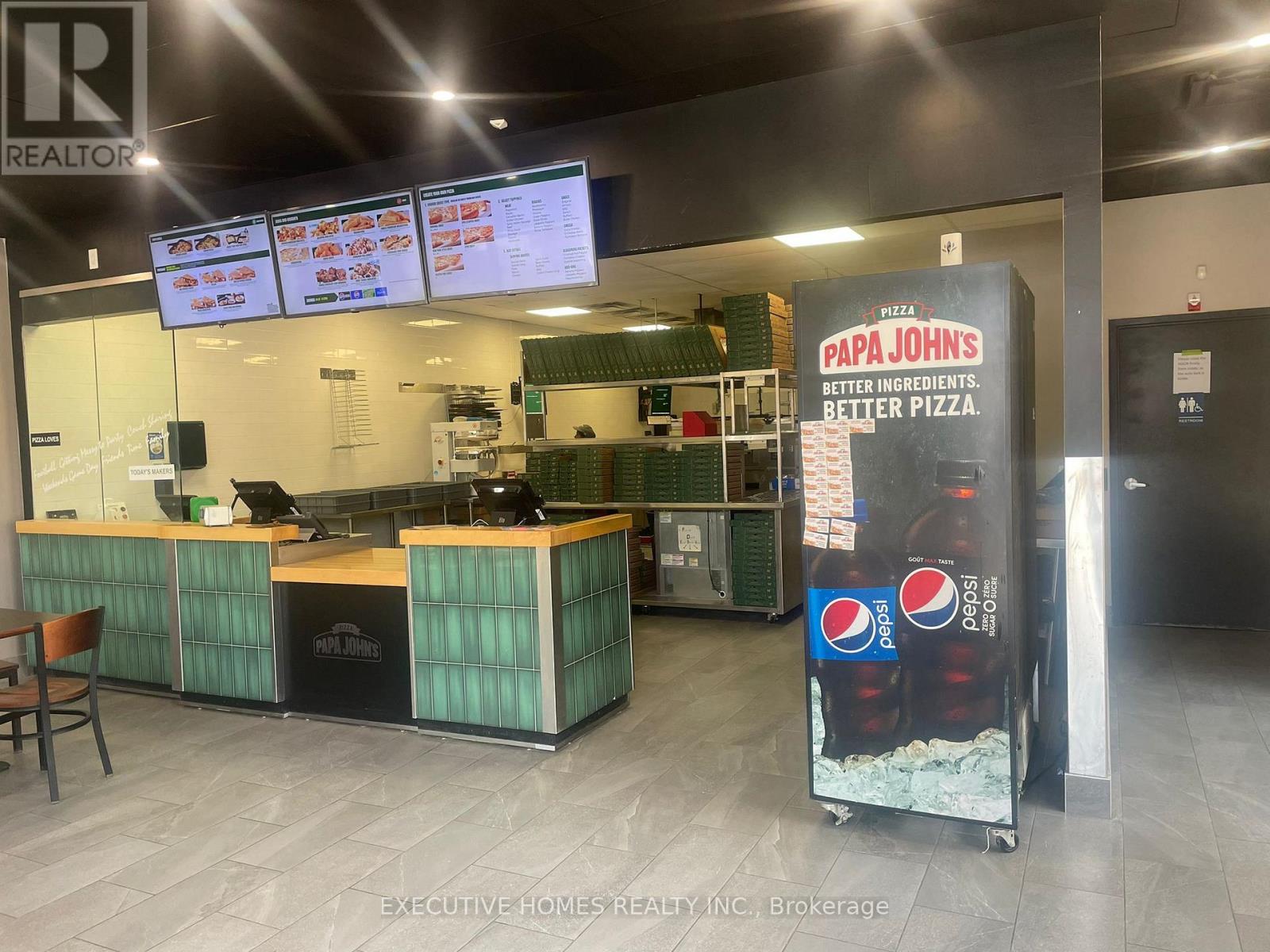 1060 Ontario Street, Stratford, Ontario  N5A 6Z3 - Photo 5 - X12985422