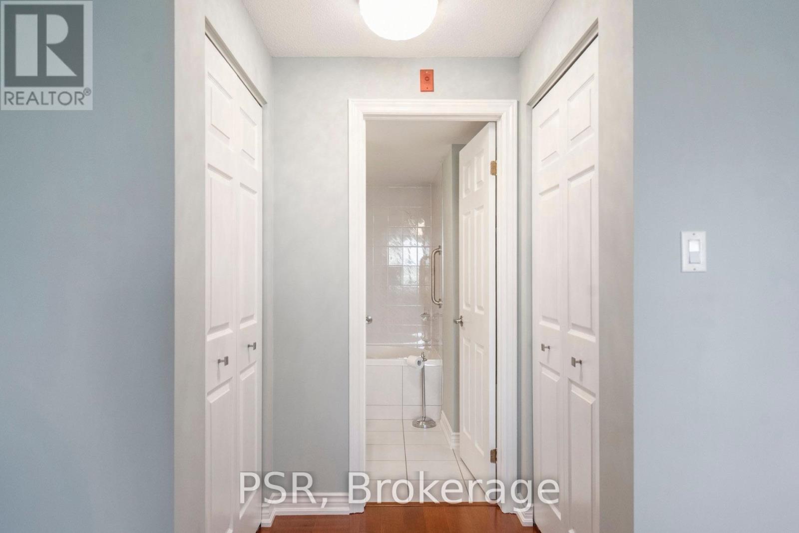 302 - 970 Golf Links Road, Hamilton, Ontario  L9K 1J8 - Photo 29 - X12985428