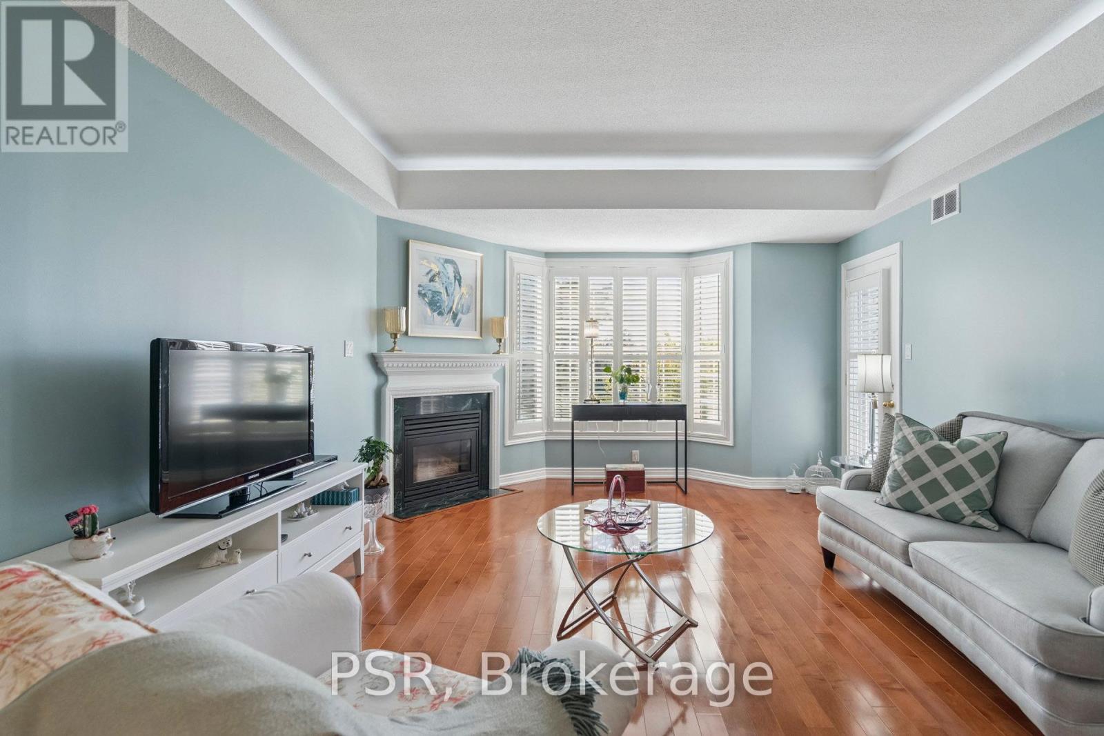 302 - 970 Golf Links Road, Hamilton, Ontario  L9K 1J8 - Photo 9 - X12985428