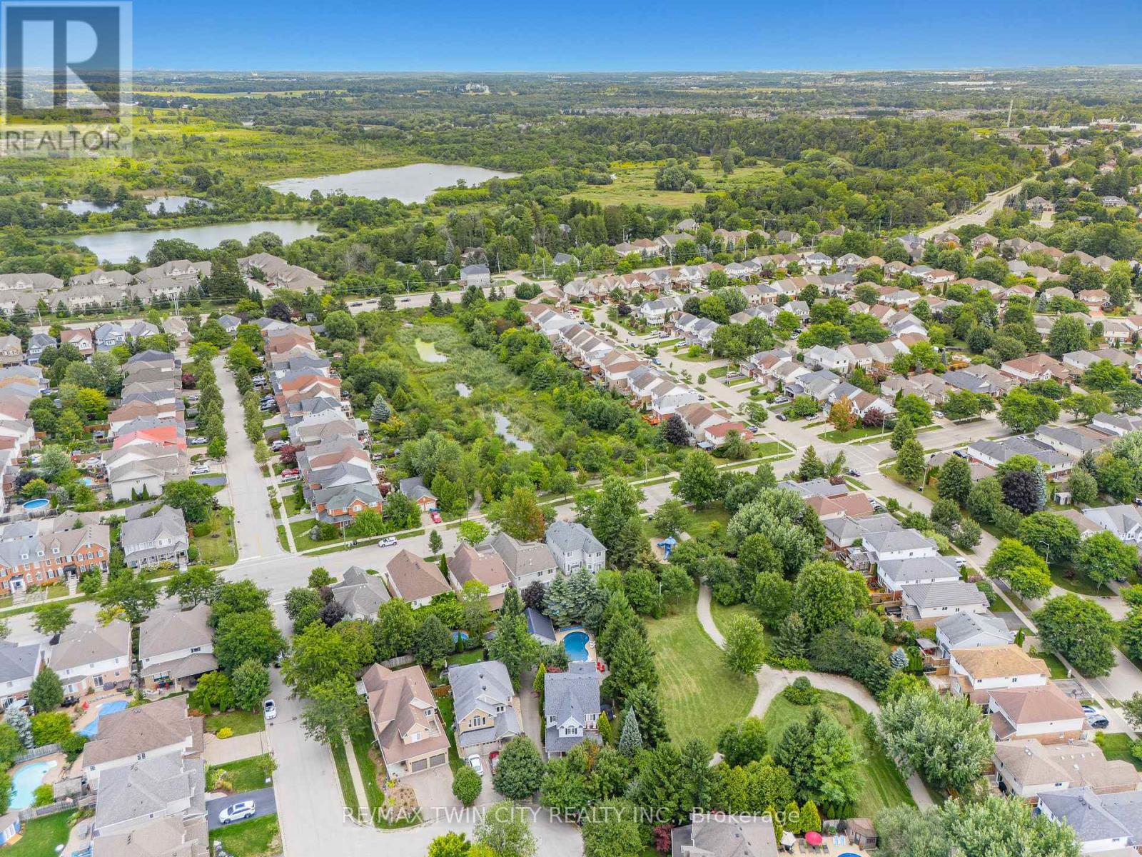 608 Bluenose Court, Waterloo, Ontario  N2K 4C5 - Photo 49 - X12985438