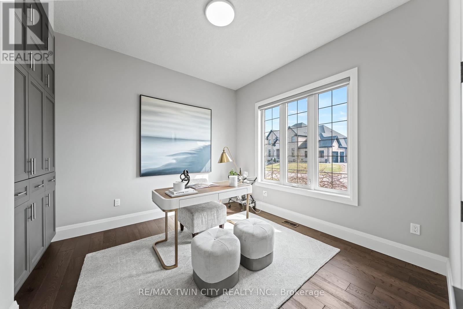 581 Manor Ridge Crescent, Waterloo, Ontario  N2K 0B4 - Photo 13 - X12985492