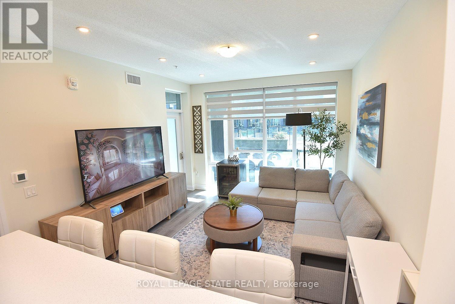 145 - 16 Concord Place, Grimsby (Grimsby Beach), Ontario  L3M 0J1 - Photo 13 - X12985548