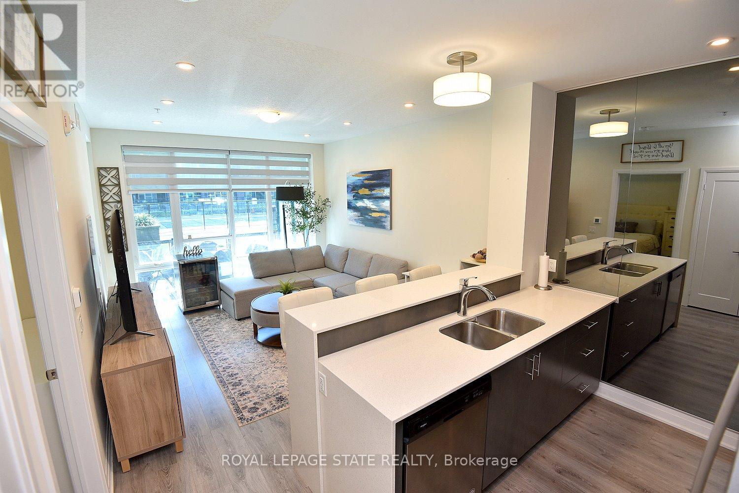 145 - 16 Concord Place, Grimsby (Grimsby Beach), Ontario  L3M 0J1 - Photo 14 - X12985548