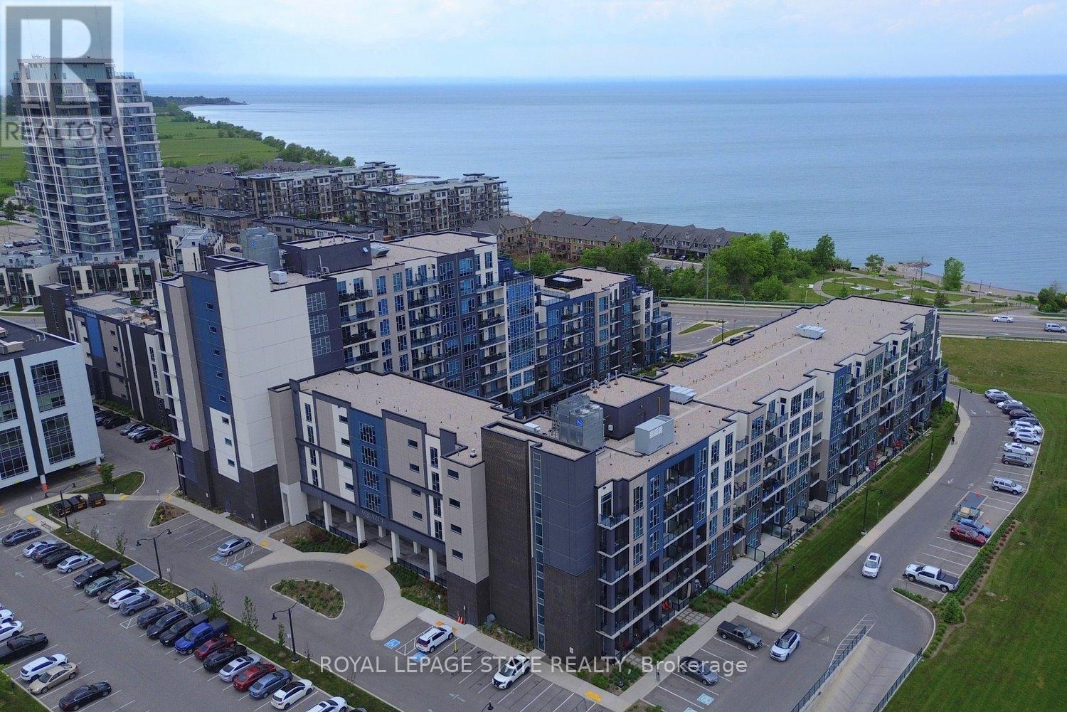 145 - 16 Concord Place, Grimsby (Grimsby Beach), Ontario  L3M 0J1 - Photo 2 - X12985548