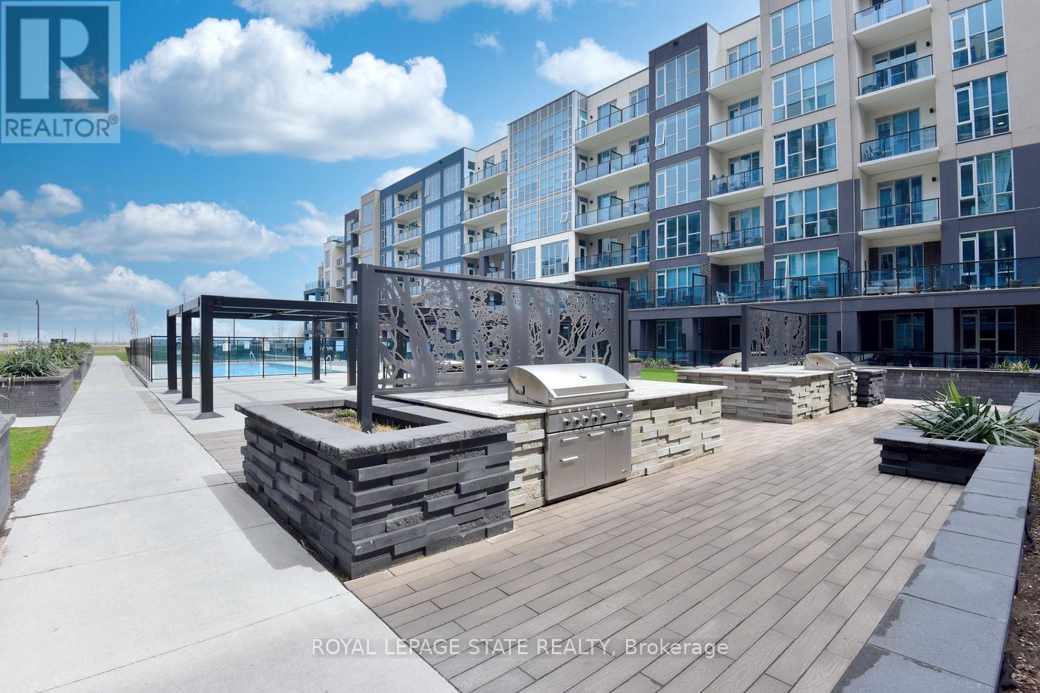 145 - 16 Concord Place, Grimsby (Grimsby Beach), Ontario  L3M 0J1 - Photo 36 - X12985548