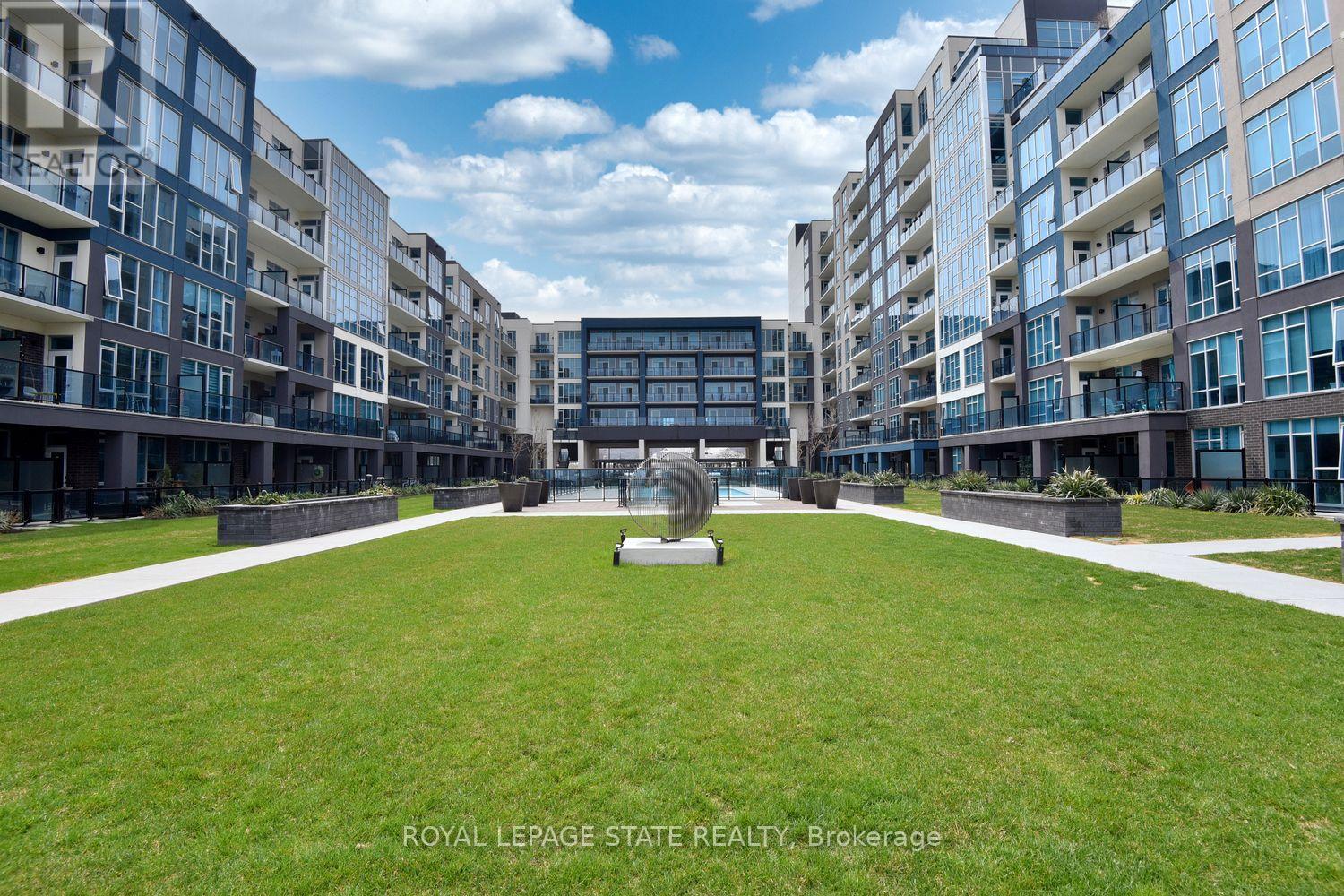 145 - 16 Concord Place, Grimsby (Grimsby Beach), Ontario  L3M 0J1 - Photo 43 - X12985548