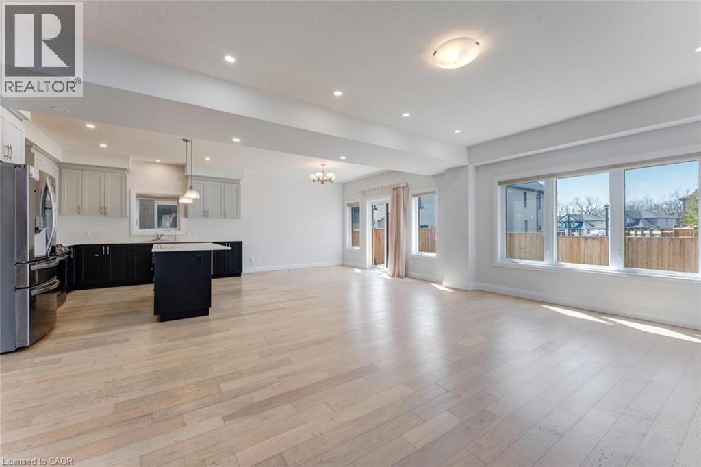 629 Doonwoods Crescent, Kitchener, Ontario  N2P 0E6 - Photo 13 - 40819806