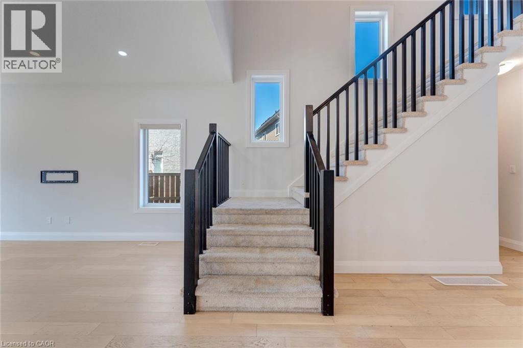 629 Doonwoods Crescent, Kitchener, Ontario  N2P 0E6 - Photo 14 - 40819806