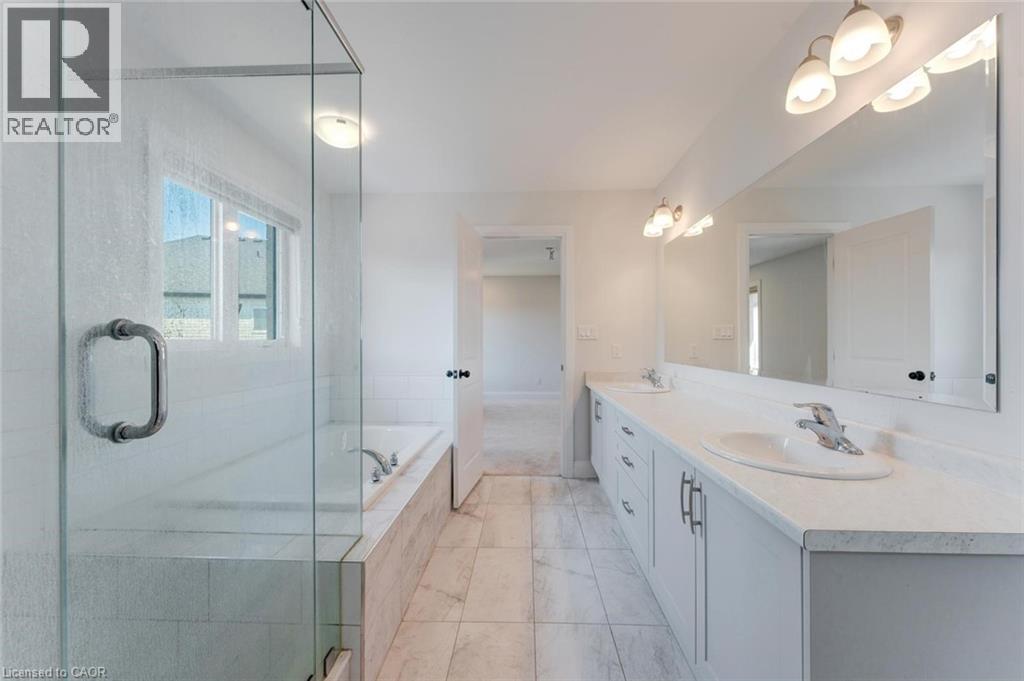 629 Doonwoods Crescent, Kitchener, Ontario  N2P 0E6 - Photo 22 - 40819806