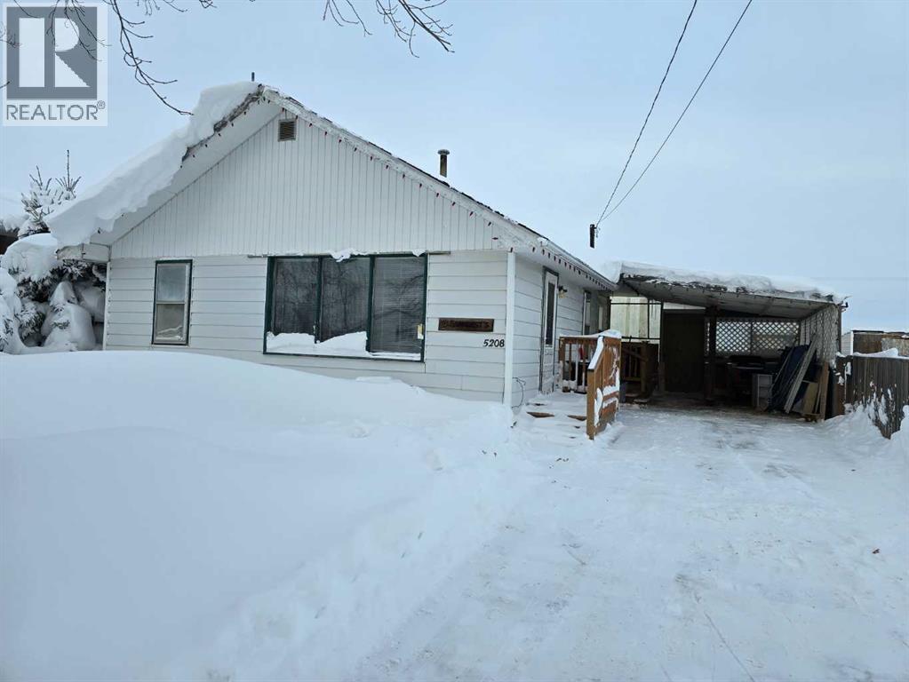 5208 55 Avenue, Grimshaw, Alberta  T0H 1W0 - Photo 2 - A2298290