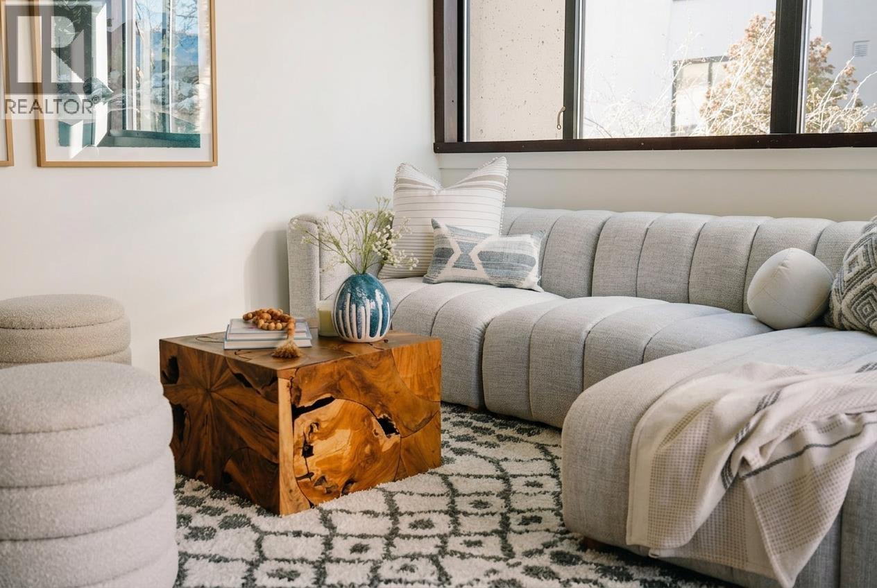 503 1740 Comox Street, Vancouver, British Columbia  V6G 2Z1 - Photo 2 - R3109078