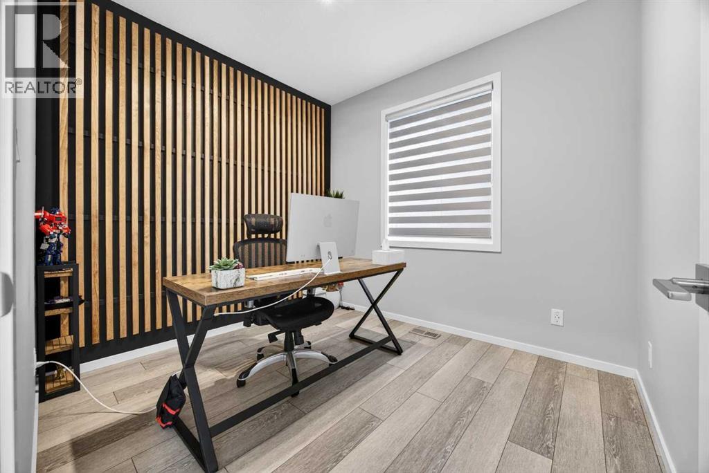 73 Yorkstone Heath SW, Calgary, Alberta  T2X 4S4 - Photo 22 - A2299650