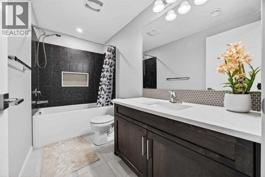 73 Yorkstone Heath SW, Calgary, Alberta  T2X 4S4 - Photo 44 - A2299650