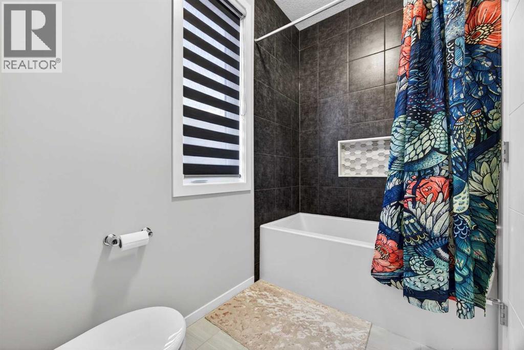 73 Yorkstone Heath SW, Calgary, Alberta  T2X 4S4 - Photo 37 - A2299650