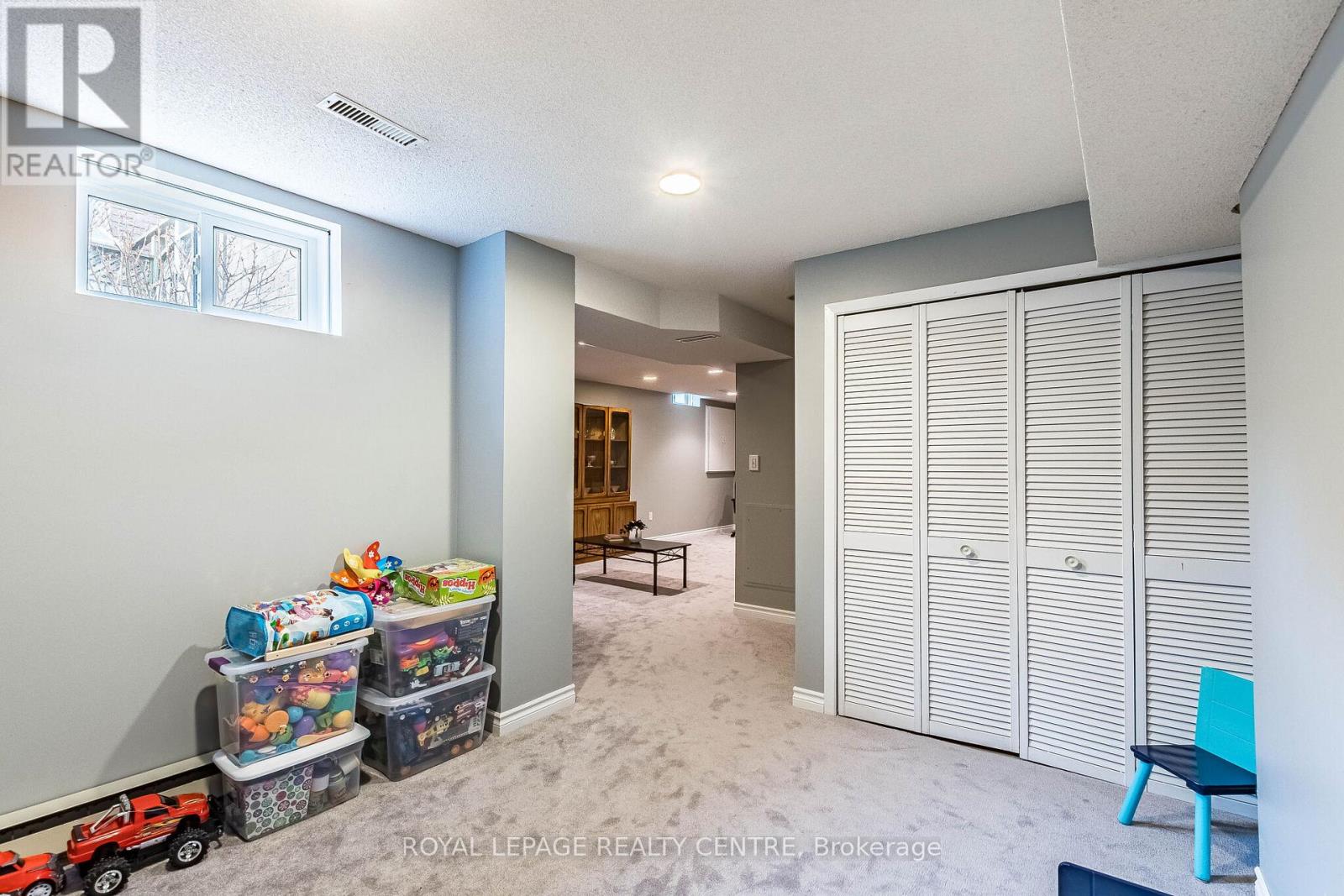 3026 Dalehurst Drive, Mississauga, Ontario  L5N 6M8 - Photo 38 - W12979396