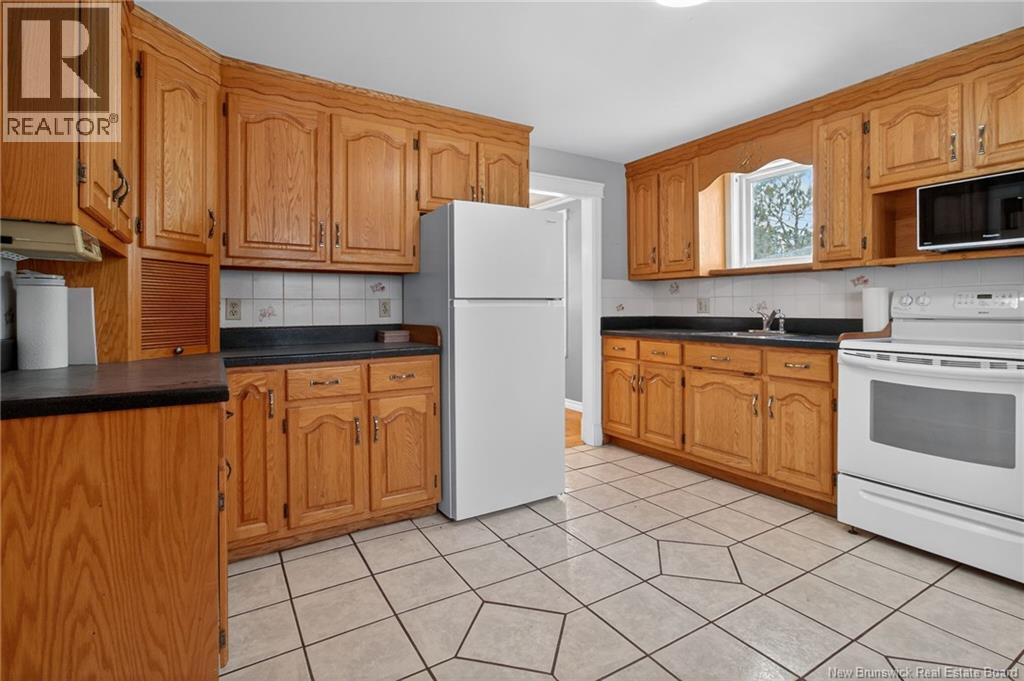 3215 Mountain Road, Moncton, New Brunswick  E1C 8K2 - Photo 12 - NB134227