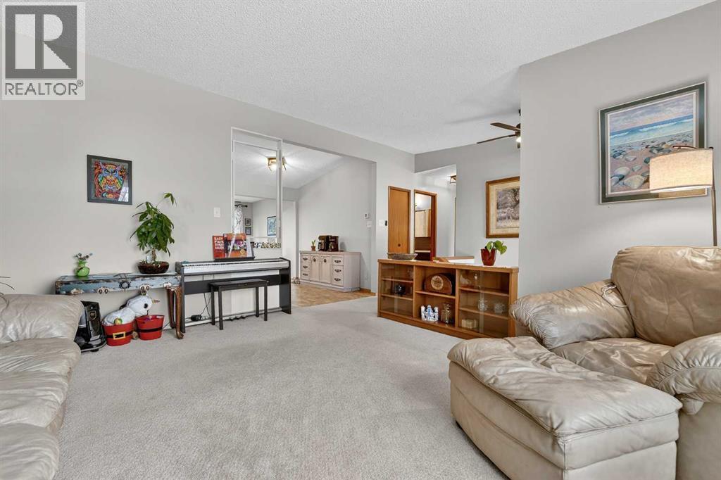 1510 15 Street N, Lethbridge, Alberta  T1H 2Z2 - Photo 6 - A2298809