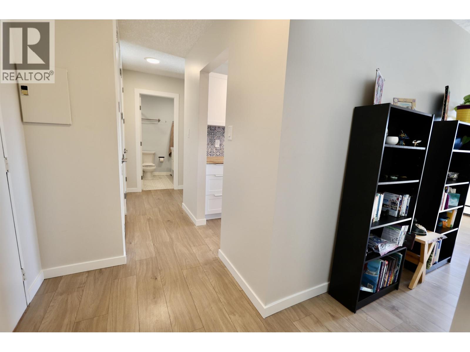 202 4288 15th Avenue, Prince George, British Columbia  V2M 5K6 - Photo 14 - R3109499