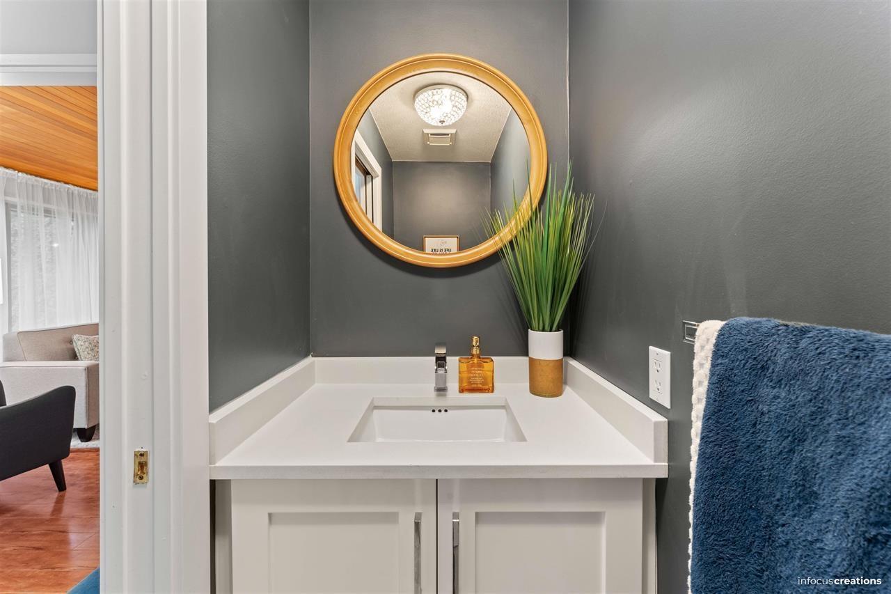 8986 146a Street, Surrey, British Columbia  V3R 7C2 - Photo 11 - R3109549