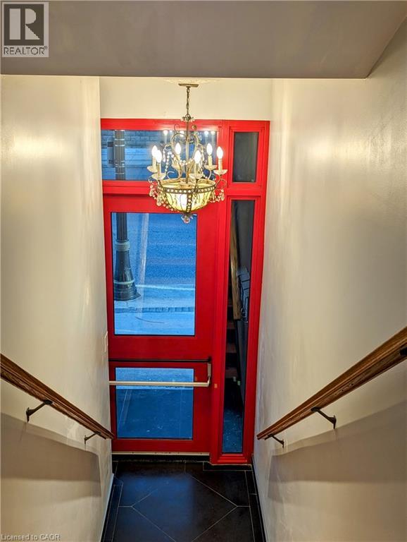 272-274 King Street, Hamilton, Ontario  L8P 1B1 - Photo 4 - 40819812