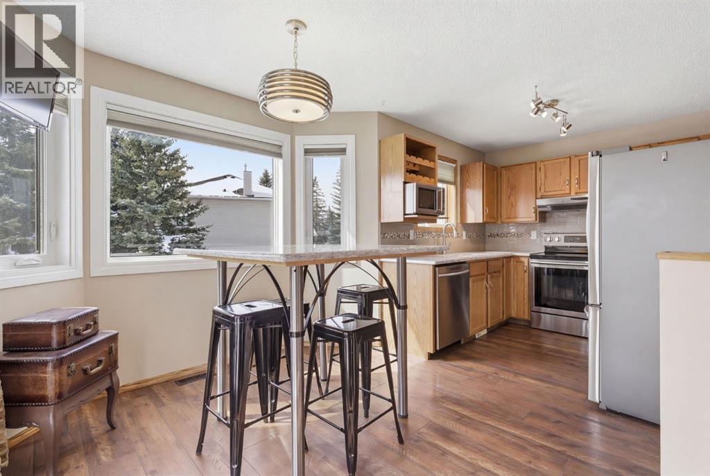 9 Harvest Glen Way NE, Calgary, Alberta  T3K 4J2 - Photo 11 - A2299926