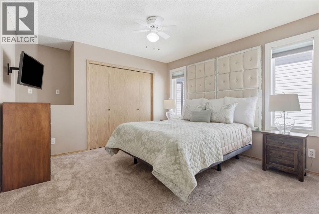 9 Harvest Glen Way NE, Calgary, Alberta  T3K 4J2 - Photo 16 - A2299926