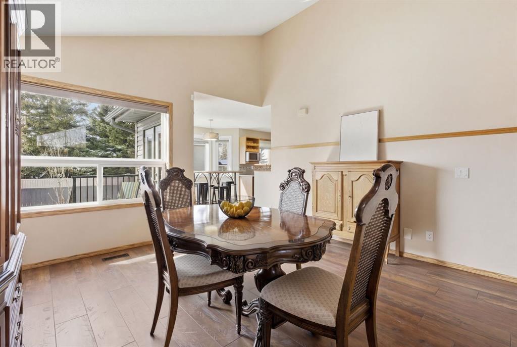 9 Harvest Glen Way NE, Calgary, Alberta  T3K 4J2 - Photo 7 - A2299926