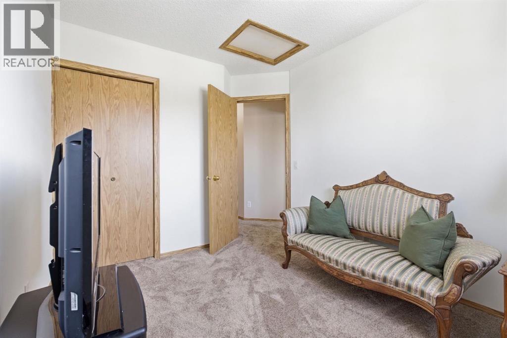 9 Harvest Glen Way NE, Calgary, Alberta  T3K 4J2 - Photo 21 - A2299926