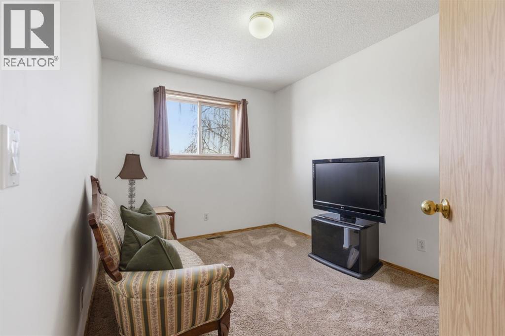 9 Harvest Glen Way NE, Calgary, Alberta  T3K 4J2 - Photo 22 - A2299926