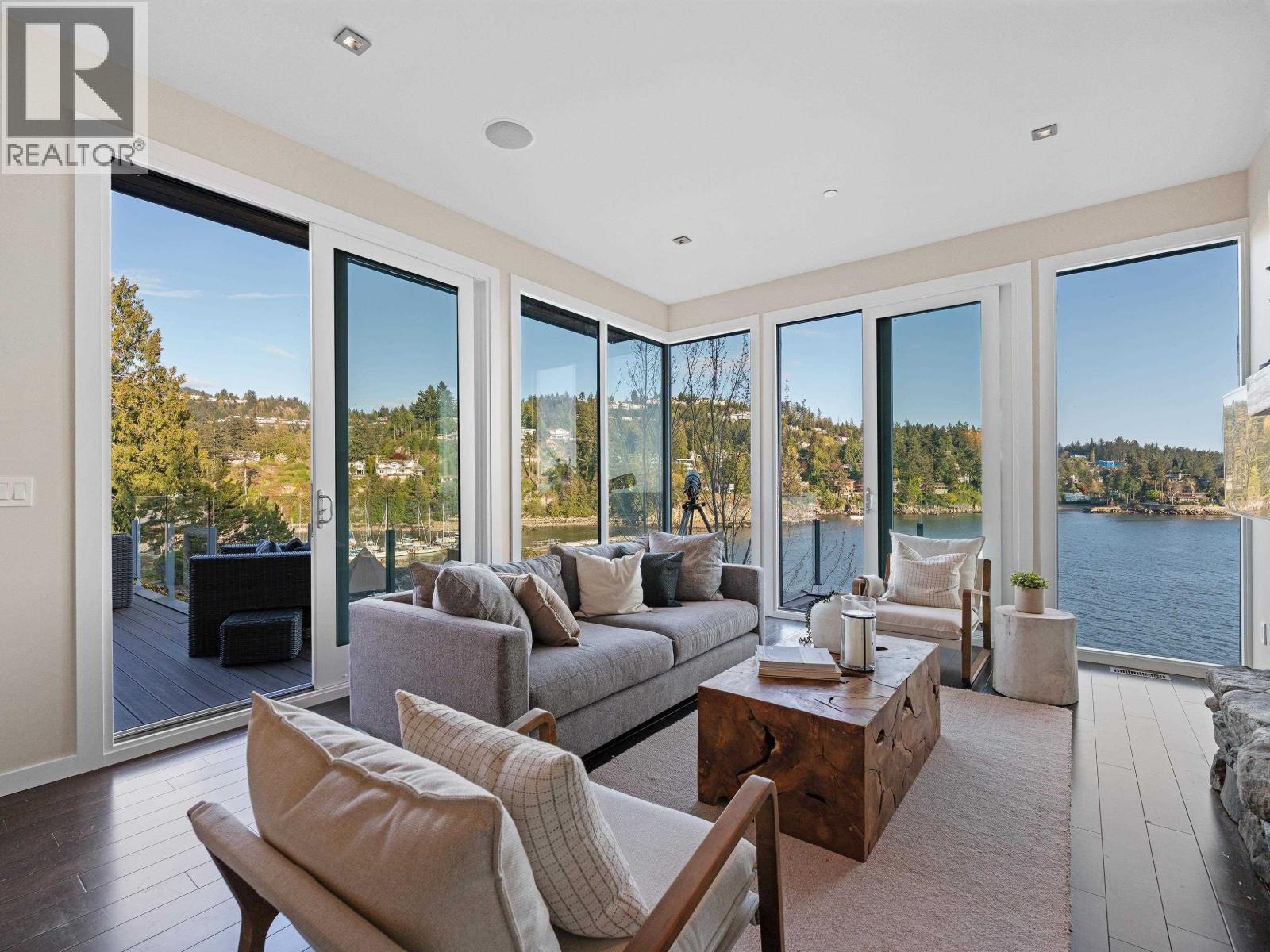 5810 Eagle Island, West Vancouver, British Columbia  V7W 1V5 - Photo 4 - R3109969