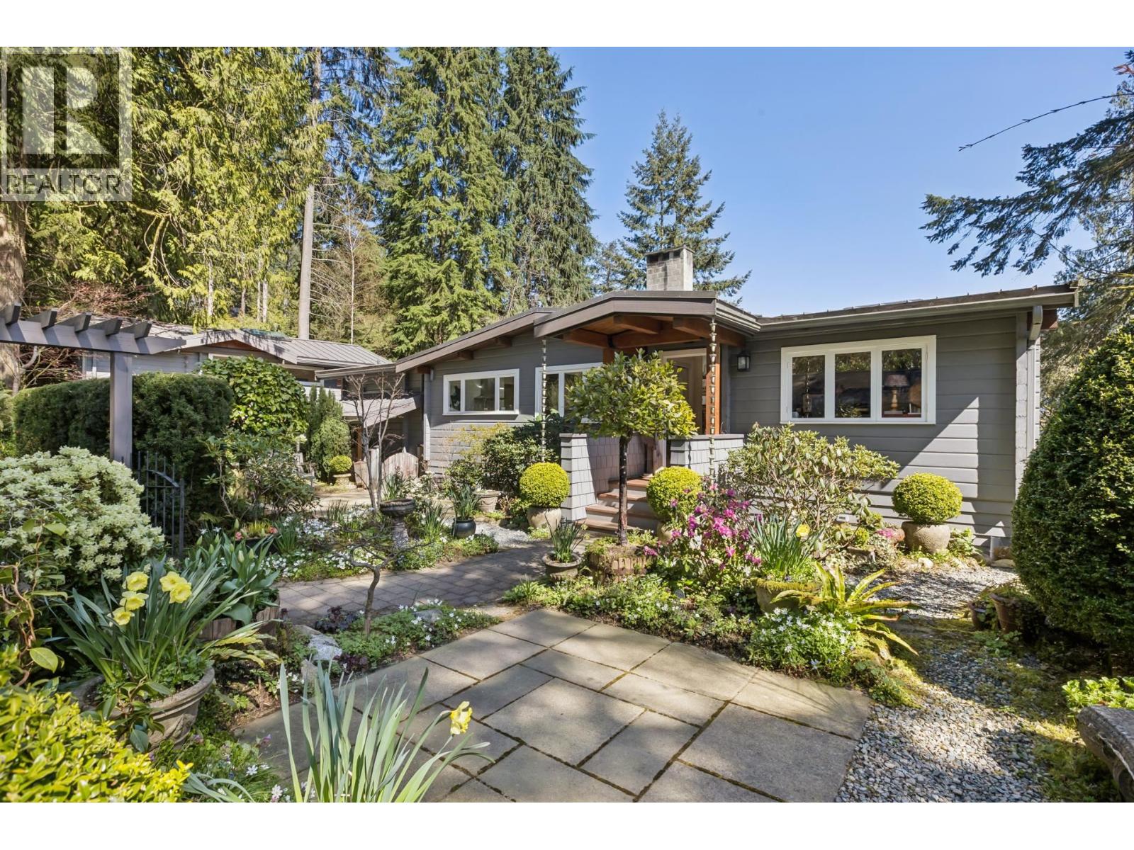 5457 Indian River Drive, North Vancouver, British Columbia  V7G 2T7 - Photo 38 - R3109975