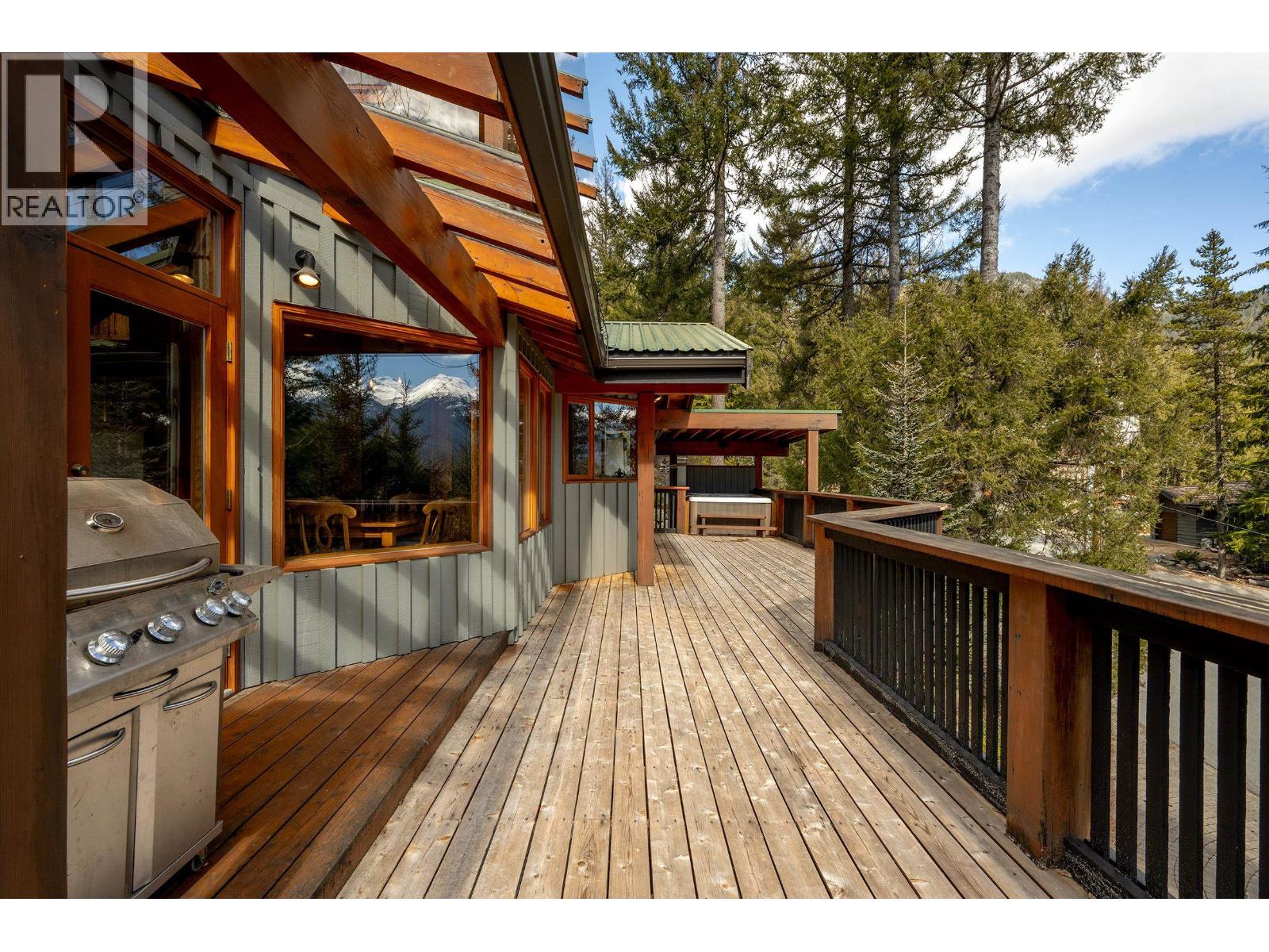 8596 Drifter Place, Whistler, British Columbia  V8E 0G2 - Photo 10 - R3109982