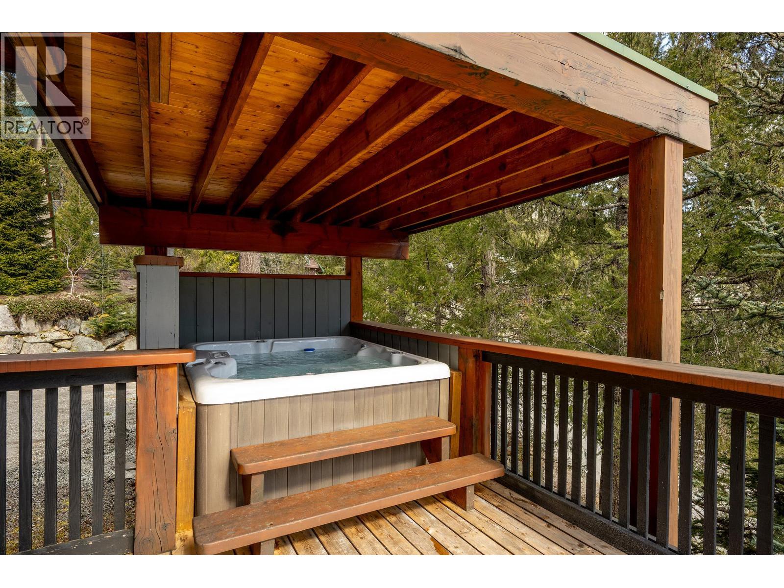 8596 Drifter Place, Whistler, British Columbia  V8E 0G2 - Photo 11 - R3109982