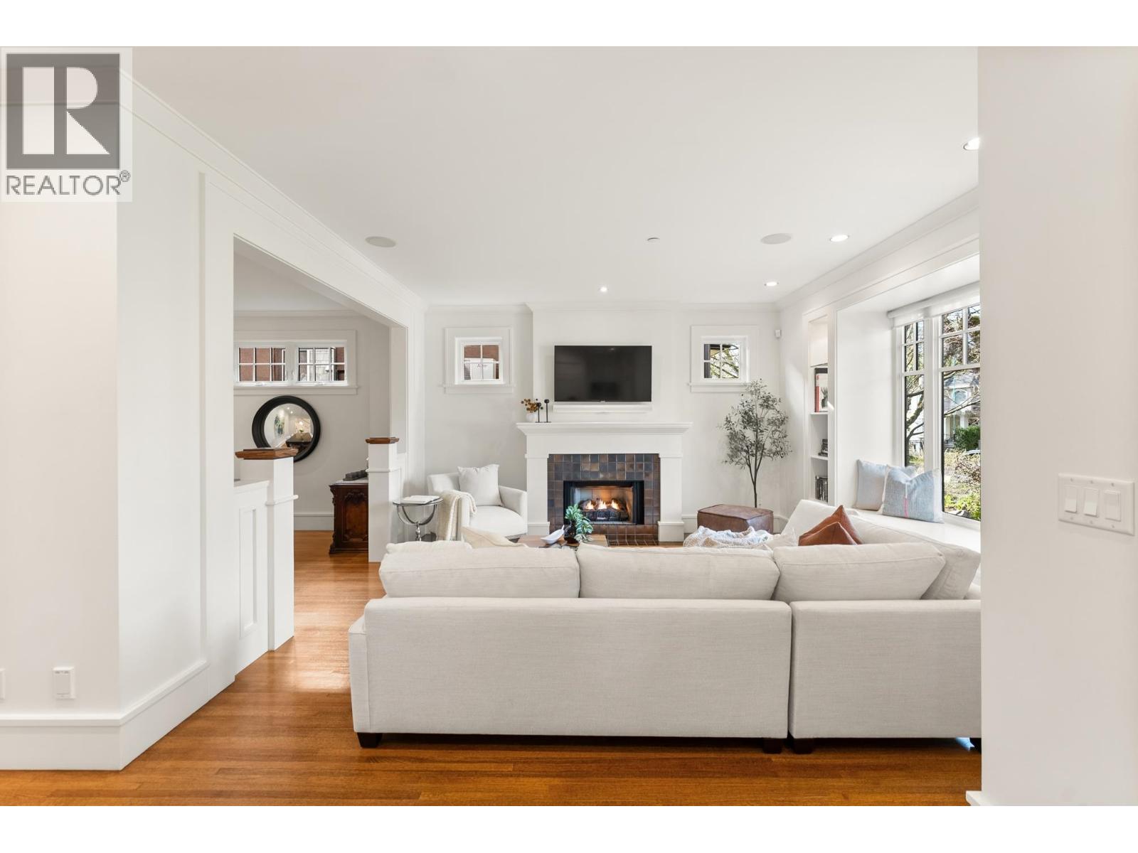 3116 W 28th Avenue, Vancouver, British Columbia  V6L 1X5 - Photo 5 - R3109991