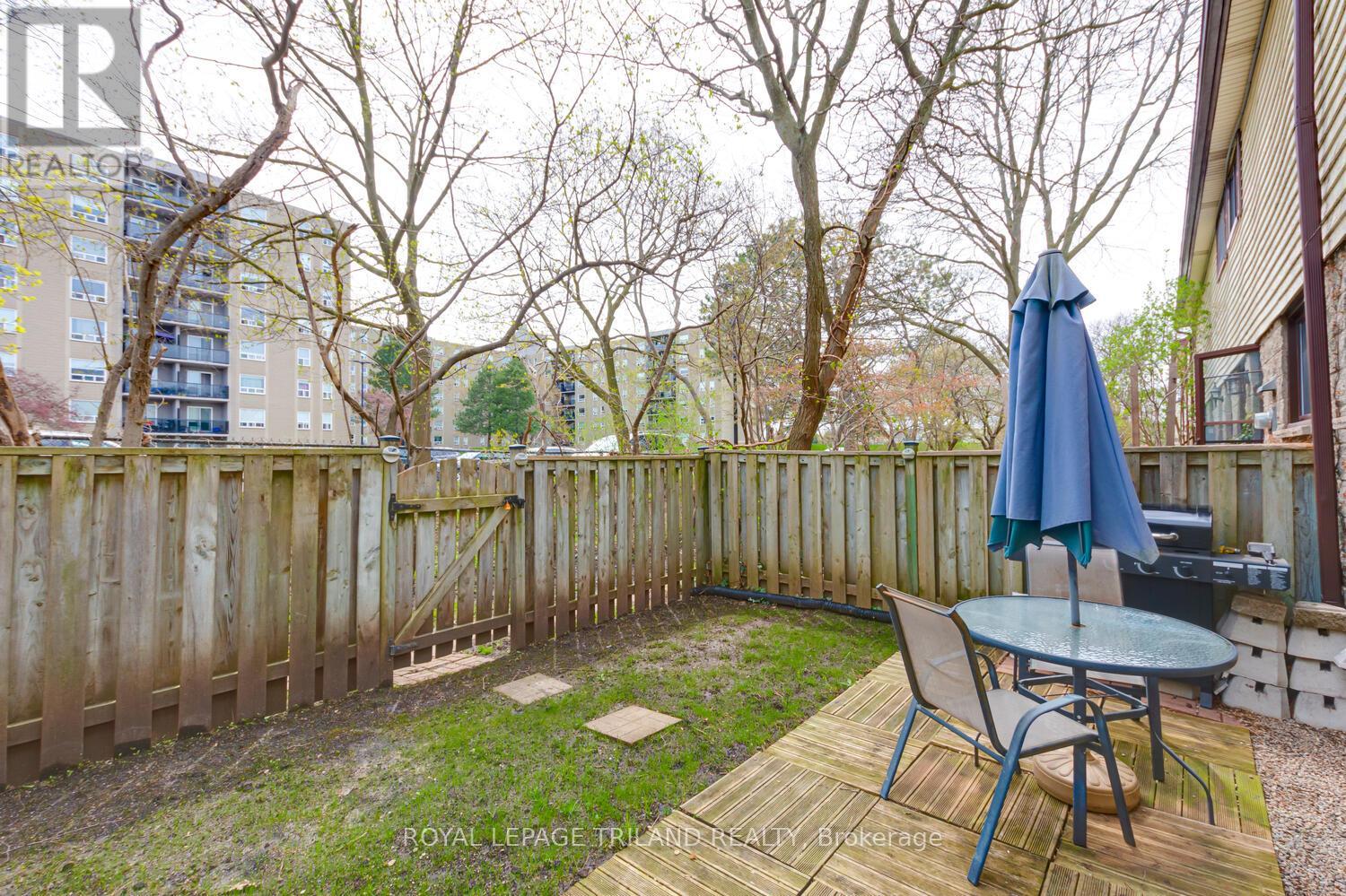 29 - 825 Dundalk Drive, London South, Ontario  N6C 3V6 - Photo 23 - X12985576