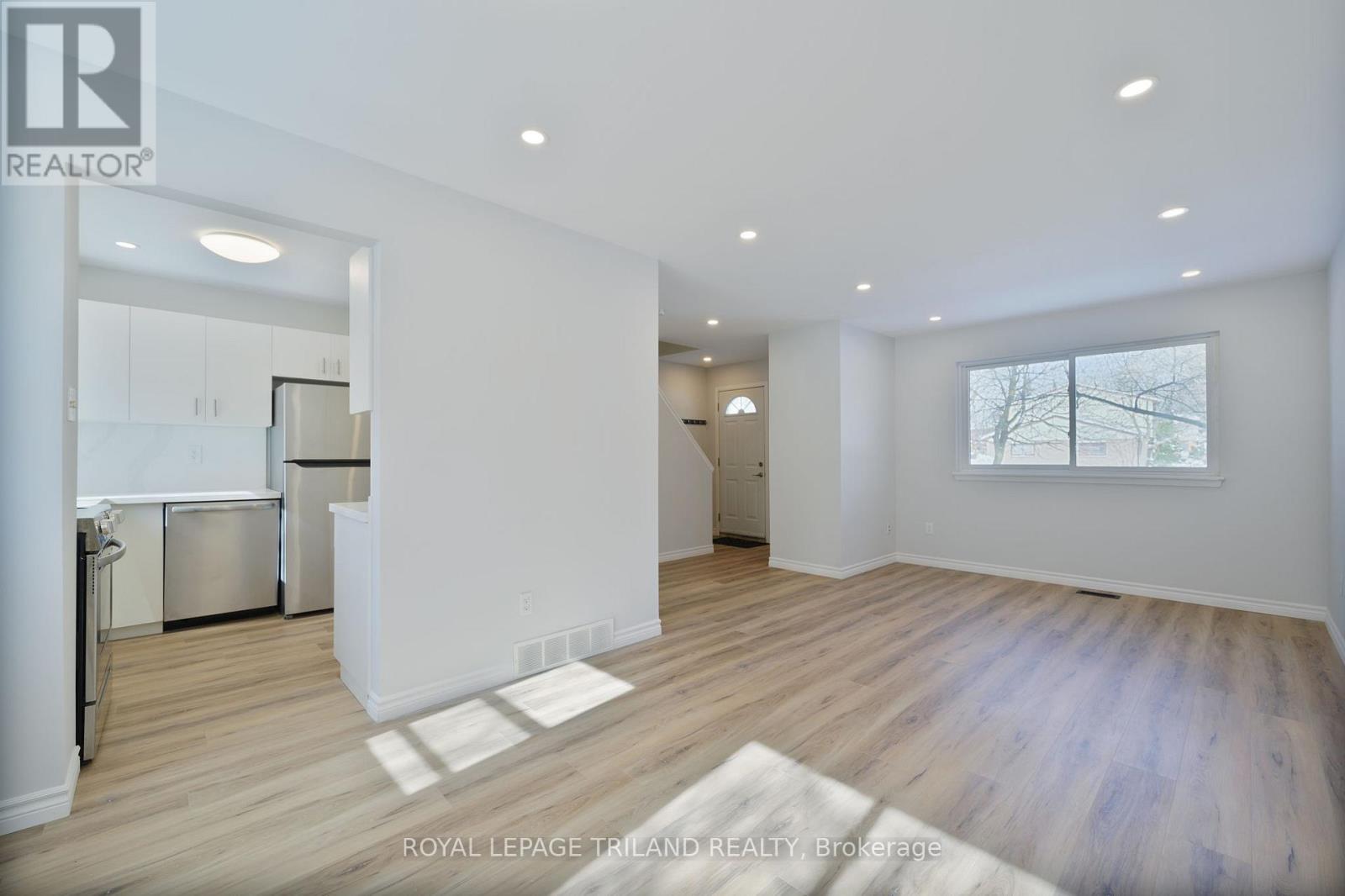 29 - 825 Dundalk Drive, London South, Ontario  N6C 3V6 - Photo 6 - X12985576