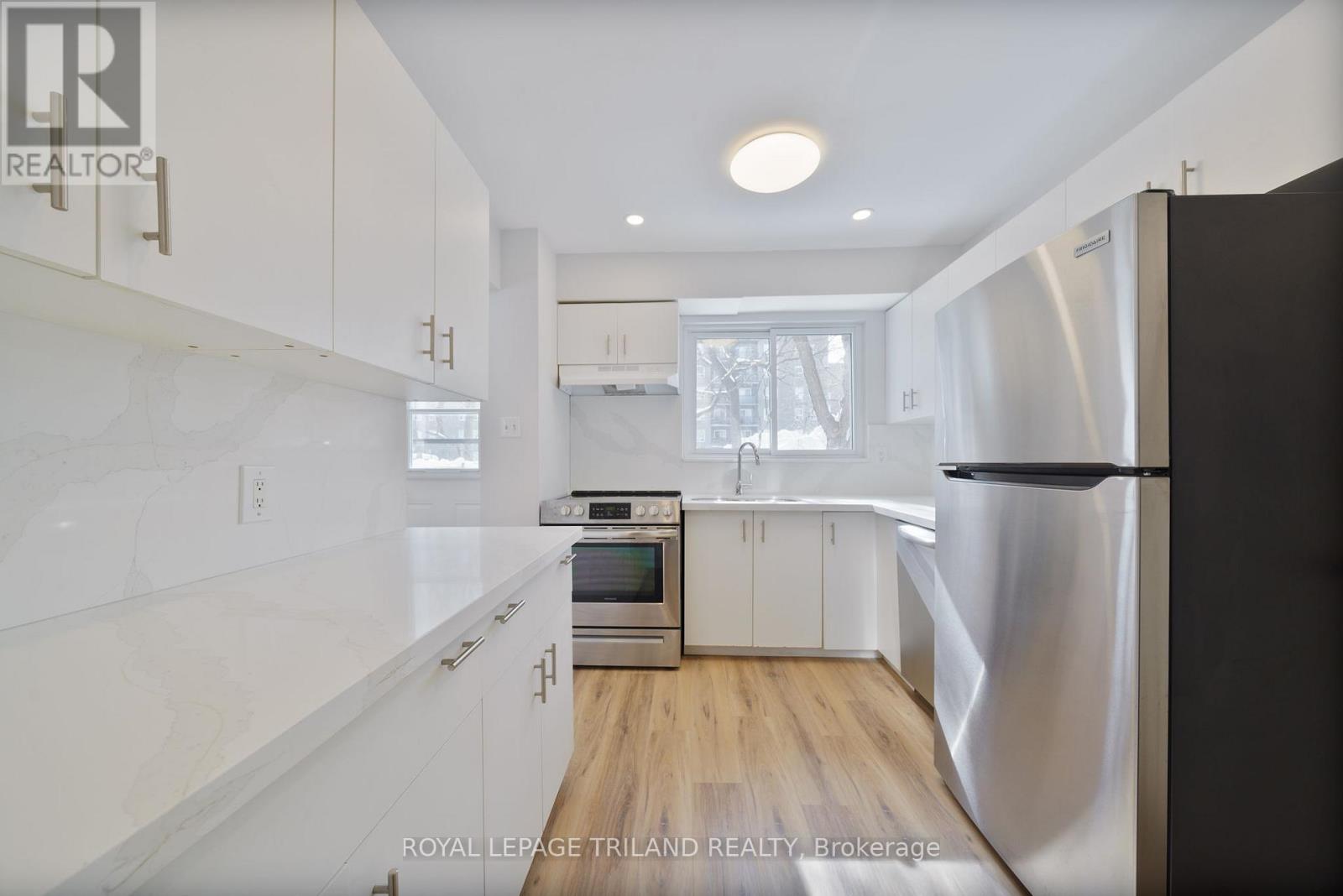 29 - 825 Dundalk Drive, London South, Ontario  N6C 3V6 - Photo 9 - X12985576