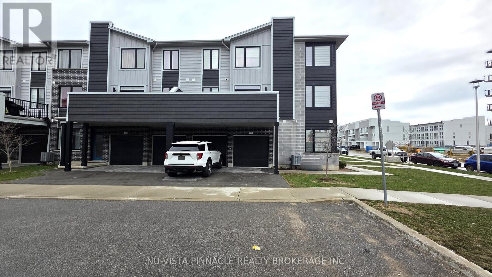 208 - 177 Edgevalley Road, London East, Ontario  N5V 0C5 - Photo 3 - X12985614