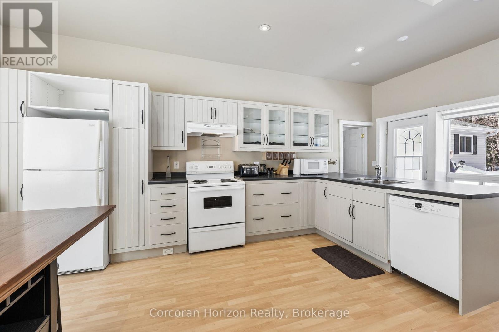 10 - 1021 Hesners Lake Road, Muskoka Lakes, Ontario  P0C 1A0 - Photo 38 - X12985586