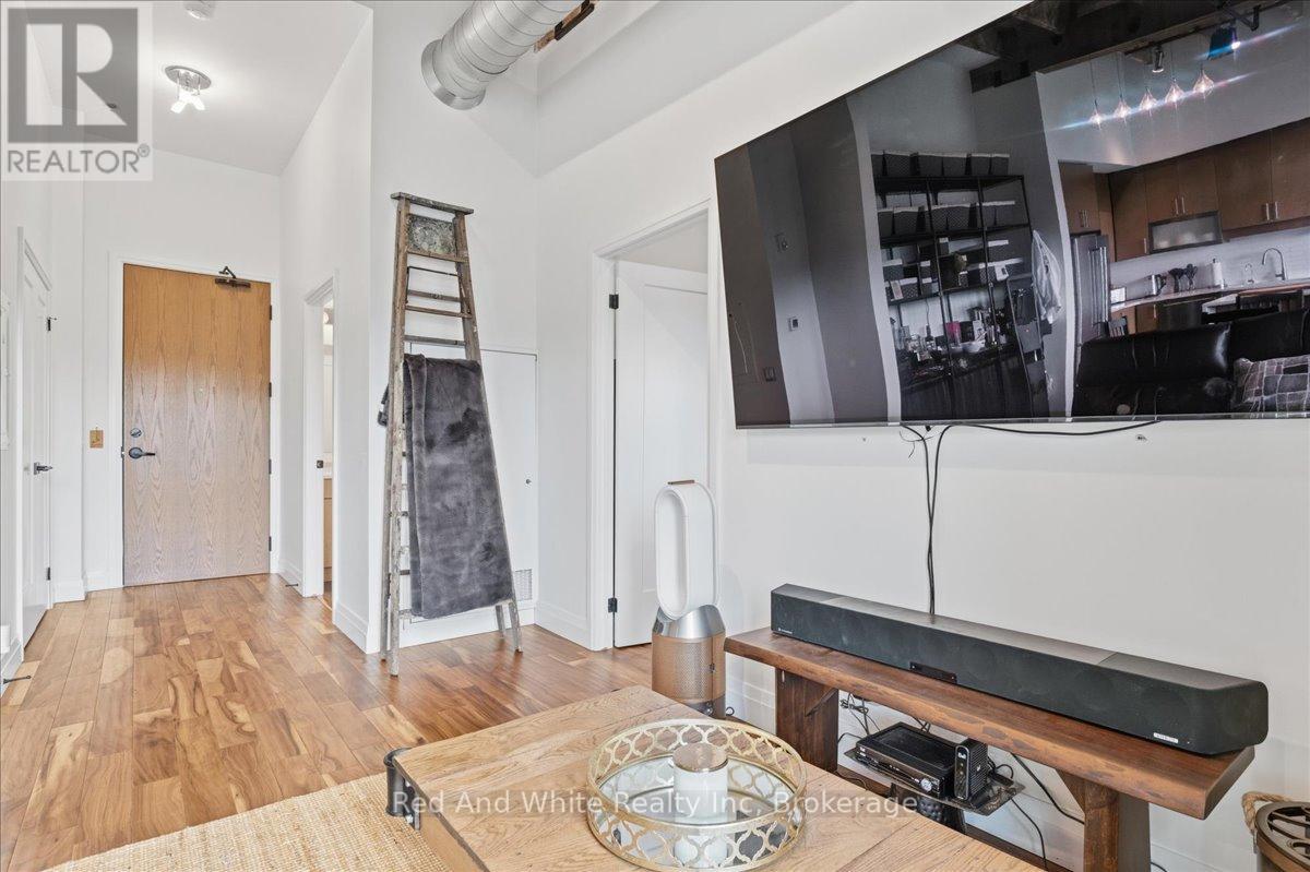 401 - 19 Guelph Avenue, Cambridge, Ontario  N3C 1A2 - Photo 15 - X12985630