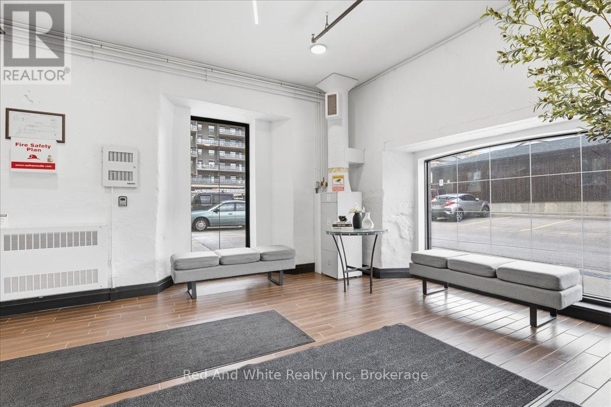 401 - 19 Guelph Avenue, Cambridge, Ontario  N3C 1A2 - Photo 24 - X12985630