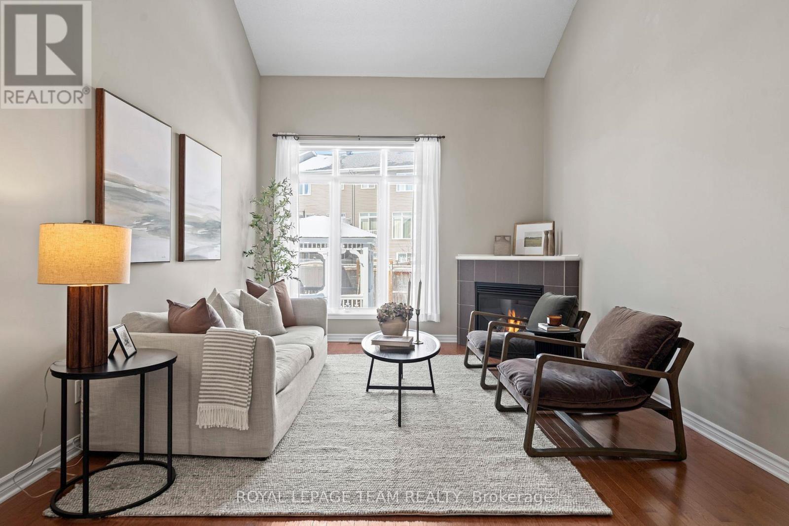 319 Kingbrook Drive, Ottawa, Ontario  K2M 0G1 - Photo 13 - X12985598